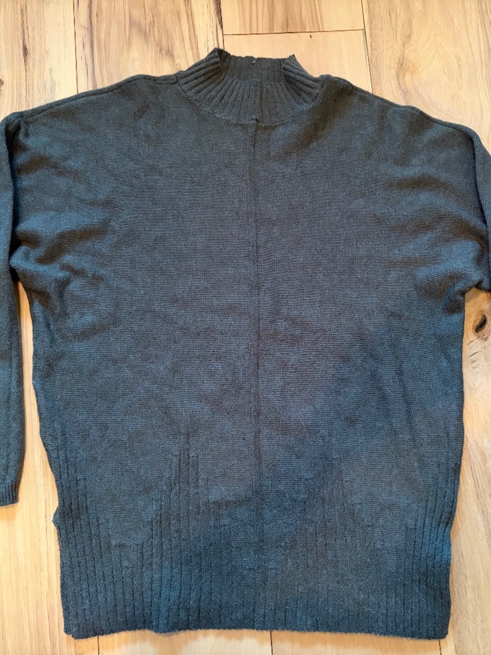 Cyrus Olive Green Mock Neck Ultra Soft Tunic Knit Sweater XS
